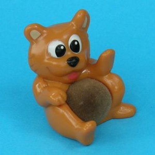 Kinder 2010 - Nature - L'ours Un 011