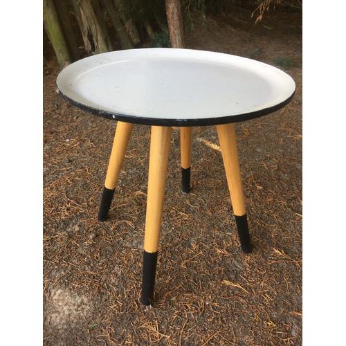 Vintage 1950/1960 : Petite Table Basse Ronde