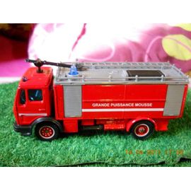 Camion De Pompier-Mercedes Lanceur Mousse-1/50ème-Solido (1999)-Solido