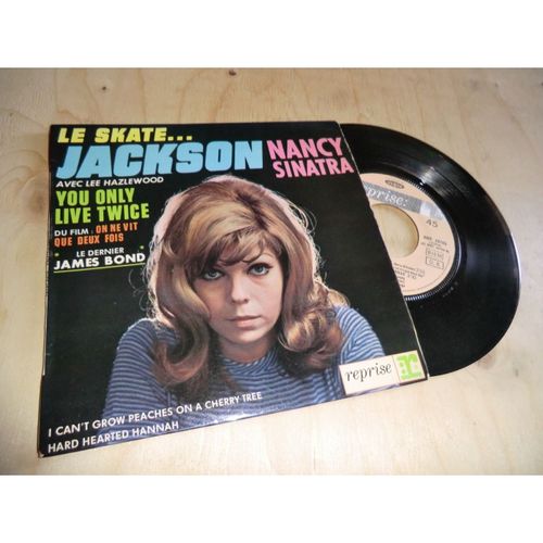 Le Skate ... Jackson - You Only Live Twice ( James Bond Ost )