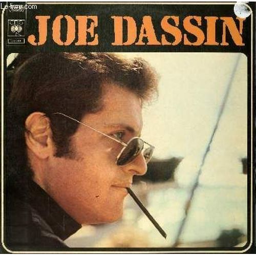 Disque Vinyle 33t Le Chemin De Papa / Le Petit Pain Au Chocolat / Les Champs Elysees / Siffler Sur La Colline / Mon Village Au Bout Du Monde / Me Que Me Que / Ma Bonne Etoile / Un Peu Comme ...