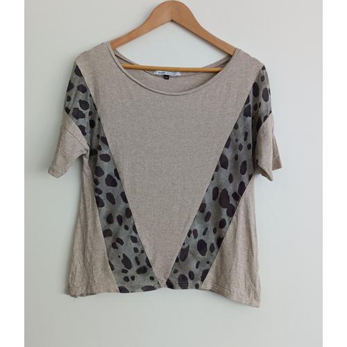 T Shirt Beige Voile Guepard. Manches Courtes. Bershka. Taille 38 / 40