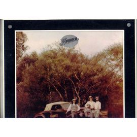 Holiday ( Miniature - Tin Mon - Anot