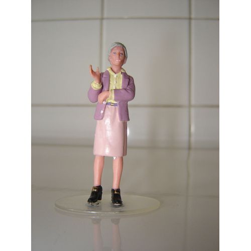 Spiderman Power Of Tower : Figurine De Tante May