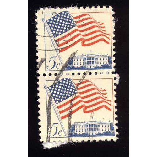 Timbre U S A, Drapeau Et Maison Blanche, 5 Cents, Oblitéré