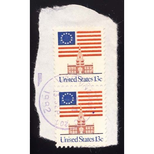 Timbre U S A, Drapeau Et Monument, 13 Cents, Oblitéré En 1982