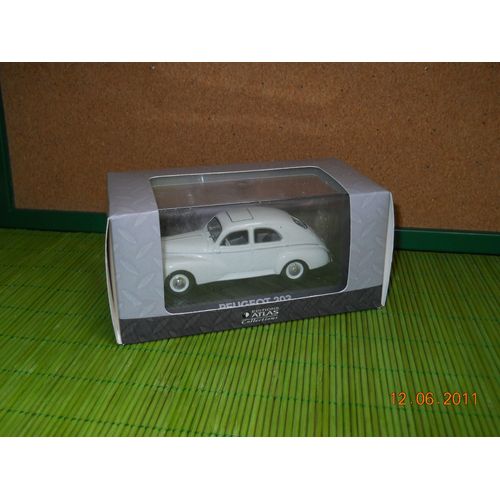 Véhicule " La Peugeot 203  "-Atlas