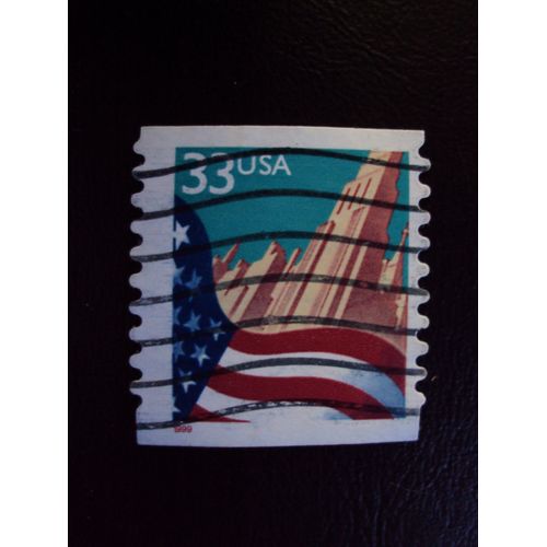 Etats-Unis...33 U.S.A. Building & Drapeau. Oblitéré.