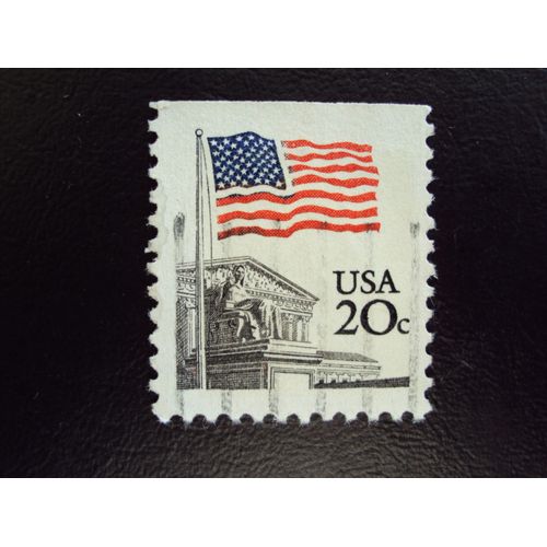 Etats-Unis...20cents.U.S.A." Le Drapeau". Oblitéré.