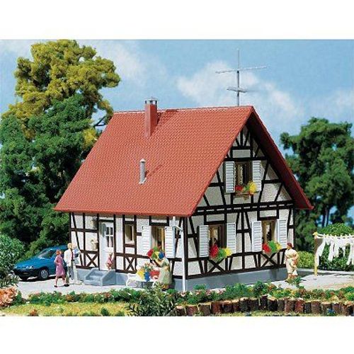 Modélisme Ho : Maison Individuelle À Colombages-Faller