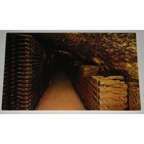 Carte Postale Ancienne Cave Du Couvent Des Visitandines À Beaune Grand Vin Bourgogne Patriarche Père Et Fils