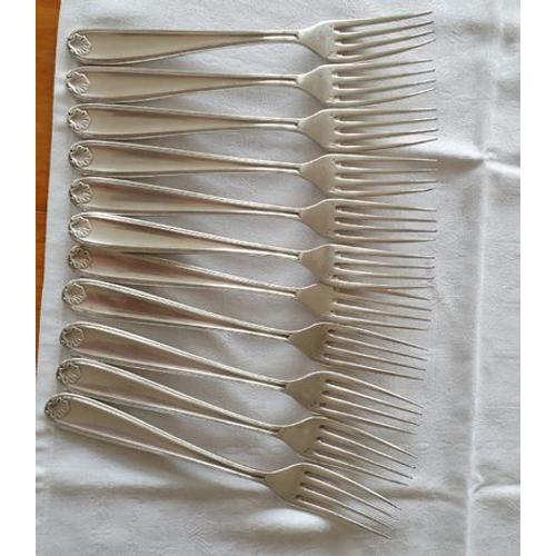 11 Fourchettes De Table Christofle Coquille Berain