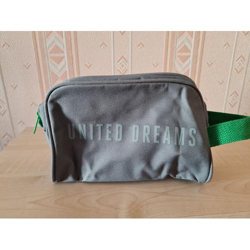 Pochette voyage Benetton