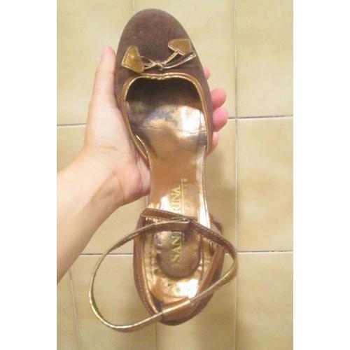 Chaussures Sandales À Talon Compensé Marron Et Doré Lien Bride San Marina, T. 37