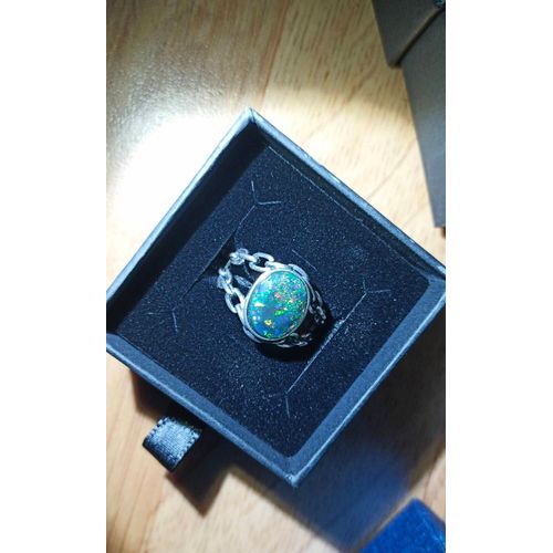Opale Naturel Sans Traitement Monté Sur Bague En Argent.Opale Galaxy,Opale Cristal, Opale Noire Environ 3 À 4 Carats