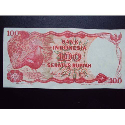 Indonésie...Billet De 100 Rupiah 1984 ..Goura Victoria..