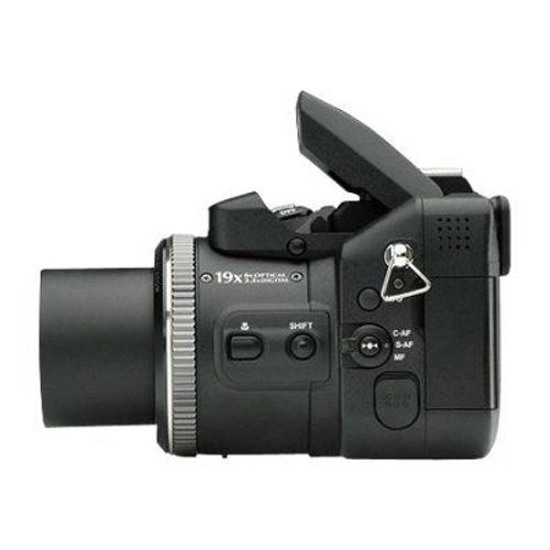 Appareil photo Compact Fujifilm FinePix S7000  compact - 6.3 MP / 12.3 MP (interpol?) - 6x zoom optique