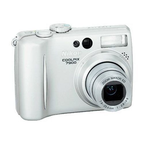 Nikon Coolpix 7900 Compact 7.1 Mpix Argenté(e)