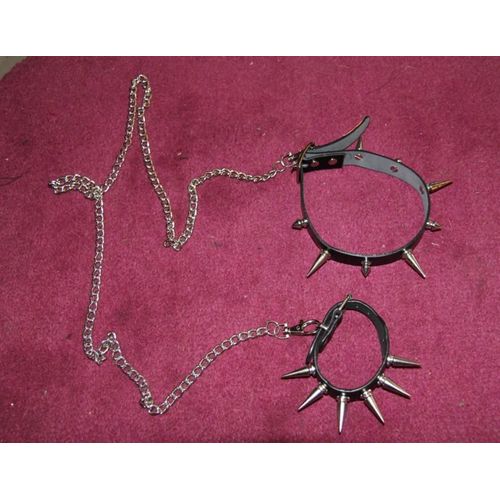 Laisse Chaine Métal Cuir Clou Gothique