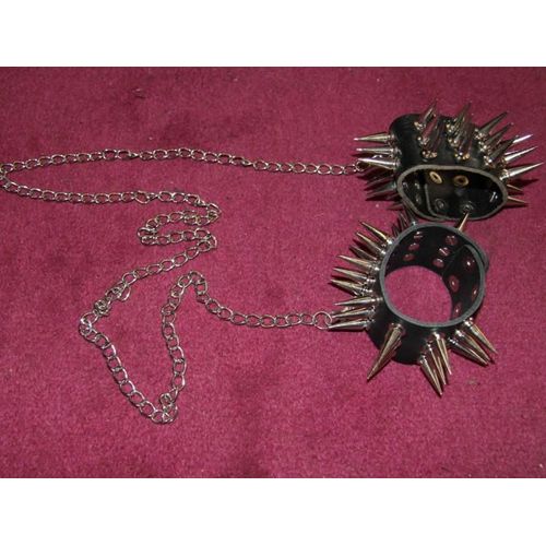 Laisse Chaine Métal Cuir Clou Gothique