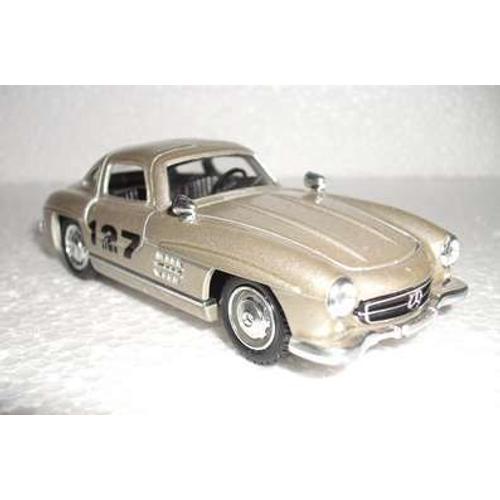 Mercedes Benz 300SL 1954 voiture miniature solido 1/43