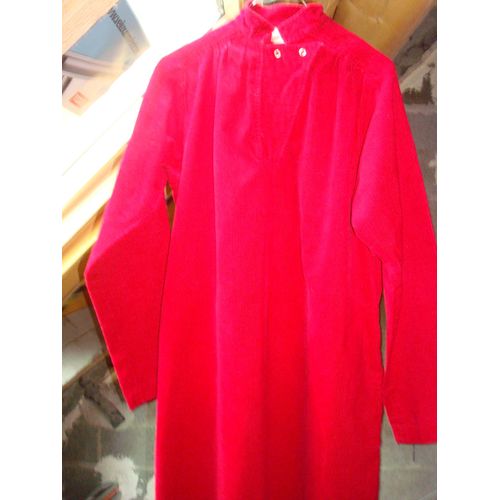Robe En Velours Rouge