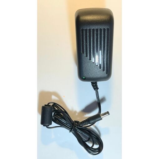 ADAPTATEUR ELECTRONIQUE OU ELECTRIQUE- AC ADAPTER marque POWER MO...