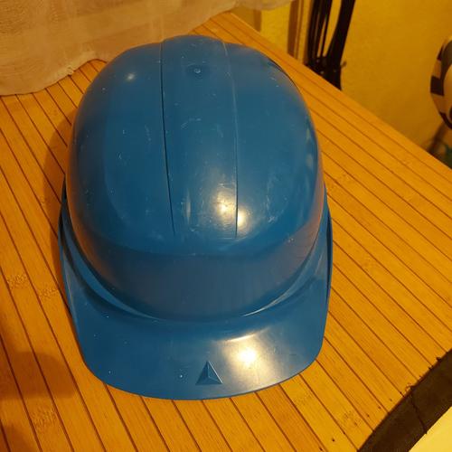 Casque bleu chantier