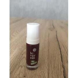 Vernis Cerise Noire Yves Rocher  Rose