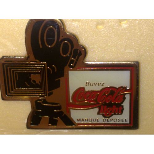 Pin's Coca Cola Light