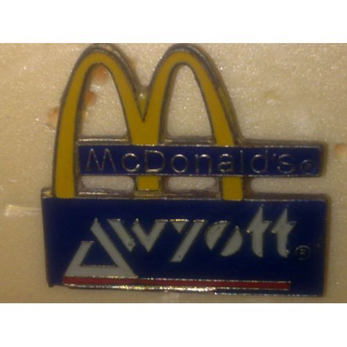 Pin's Mcdonald's Wyatt