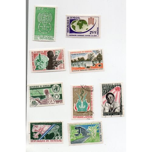A.O.F- Lot De 4 Timbres Neufs Et 5 Timbres Oblitérés- Santé