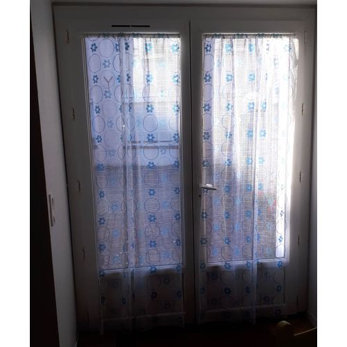 Paire De Voilage Droits- Rideaux Maille Polyester Fond Blanc Avec Cercles Et Fleurs Bleues -Repli Passe-Tringle, Ourlet Latéral Et Ourlet Du Bas Cousus Mains- 80x1m80 Ajustable En Largeur Et Hauteur
