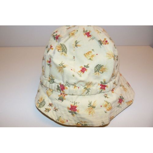 Petit Chapeau Aubisou Jaune Environ 6 Mois