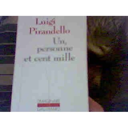 Un Personne Et Cent Mille