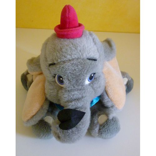 Peluche Dumbo L'éléphant Disneyland Paris H 26cm