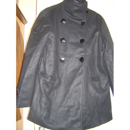 Veste 3 Suisses 42/44.Polyester 100%.