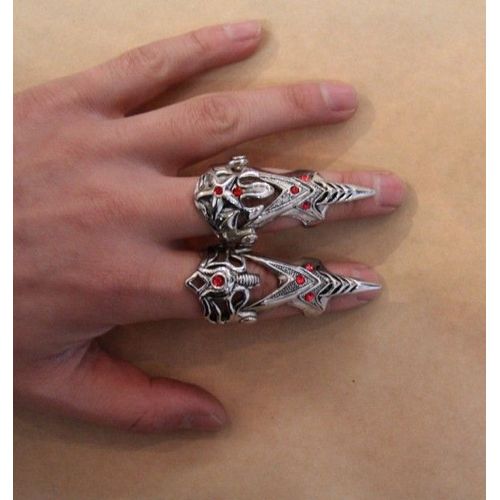 Lot De Bague Armure Matière Métal Couleur Argenté Gothique  (2 Pièces) Cosplay Déguisement