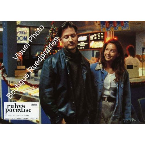 Ruby In Paradise : Jeu De Photos D'exploitation Cinématographique - Format 21x29,5 Cm - De Victor Nuñez Avec Ashley Judd, Todd Field, Bentley Mitchum, Allison Dean - 1993