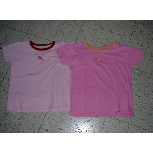 Lot De 2 Tee-Shirts Manches Courtes Roses ( 1 Clair Et 1 Foncé) Motif So Pretty Fleur H&m Taille 6 Ans / 8 Ans