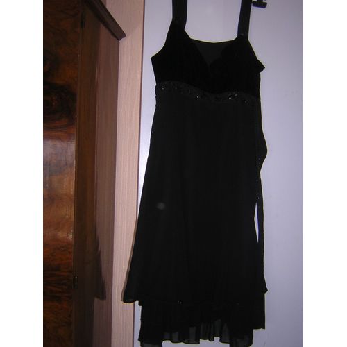 Robe De Soirée Autre 38/40.Pas D'étiquette Taille Et Fibres.