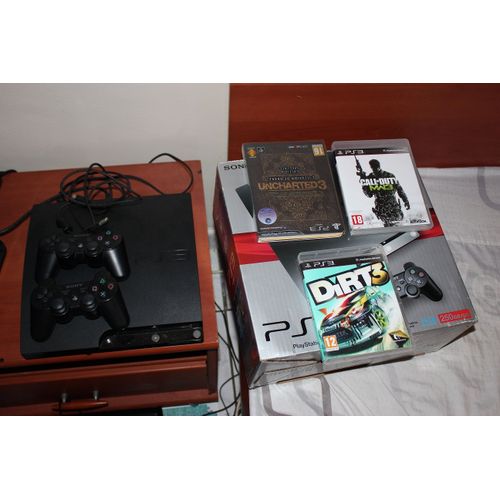 Ps3 Slim 250go + 2 Manettes + 3 Jeux Récents