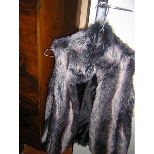 Gilet Excellium S/M 100% Polyester.