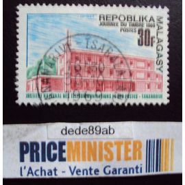 Madagascar..30f Répoblika Malagasy.Journée Du Timbre 1969.Institut National Des Télécomunications & Des Postes.Tananarive. Oblitéré.