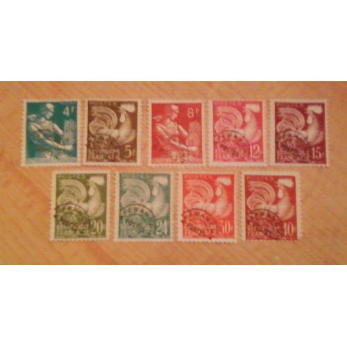 Timbre N°106,107,108,111,112,113,114,115,116.Préoblitérée Et Sans Gomme.
