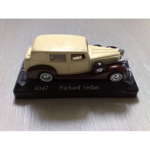 Solido Packard Sedan  - 4047 - 1/43-Solido
