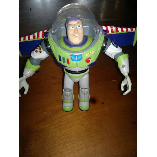 figurine articulé toy story buzz l'éclair  22 cm fonctionné a pile mais ne fonctionne plus