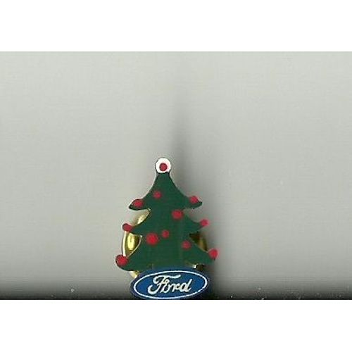 Pin's Ford  Sapin