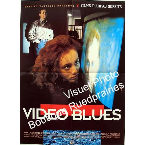 Video Blues - Véritable Affiche De Cinéma - Format 40x60 Cm - De Arpad Sopsits Avec  Myriam Mézières, Judit Danyi, Lajos Otto Horvath, Attila Epres, Eszter Szakacs - 1993
