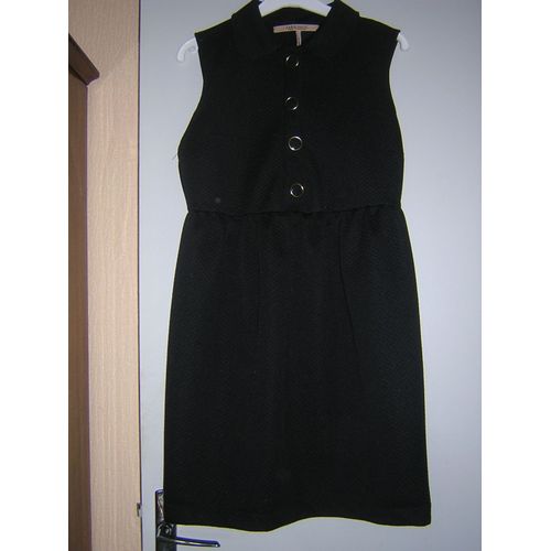 Robe Zara M 100% Polyester.